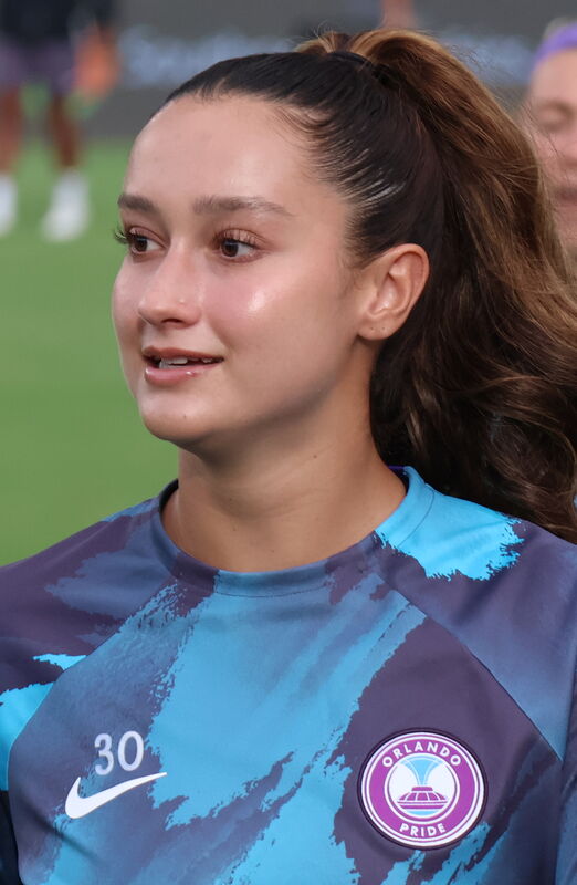 Ally Lemos