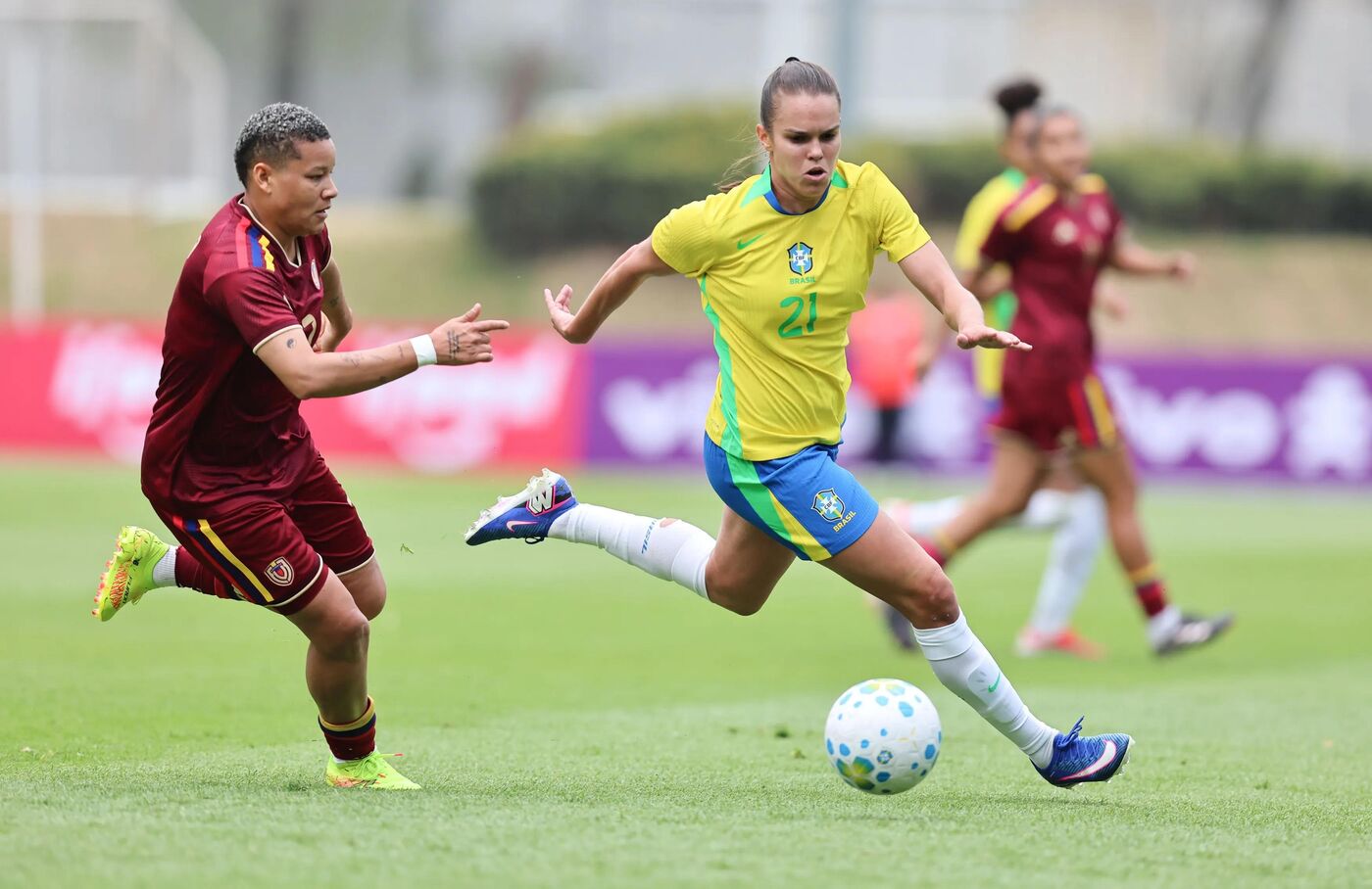Brasil em amistoso, contra Venezuela.