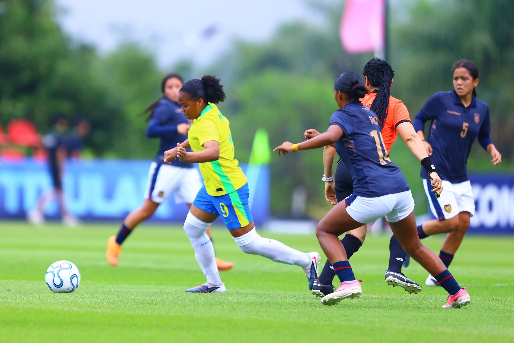 Maria Vitória Costa na estreia do Brasil na Liga Evolução Sub-15 da Conmebol