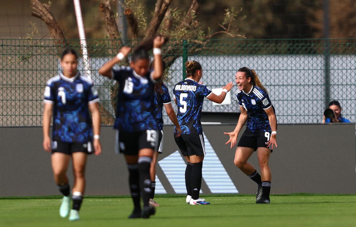 Mercedes Diz faz história pela Argentina