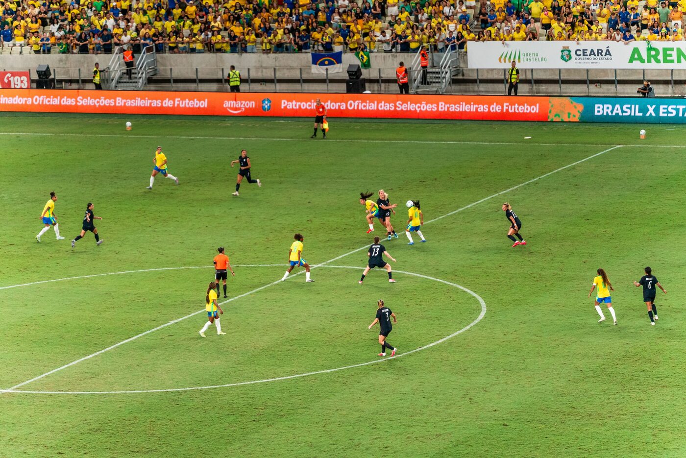 Seleção Feminina Principal em amistoso contra os Estados Unidos