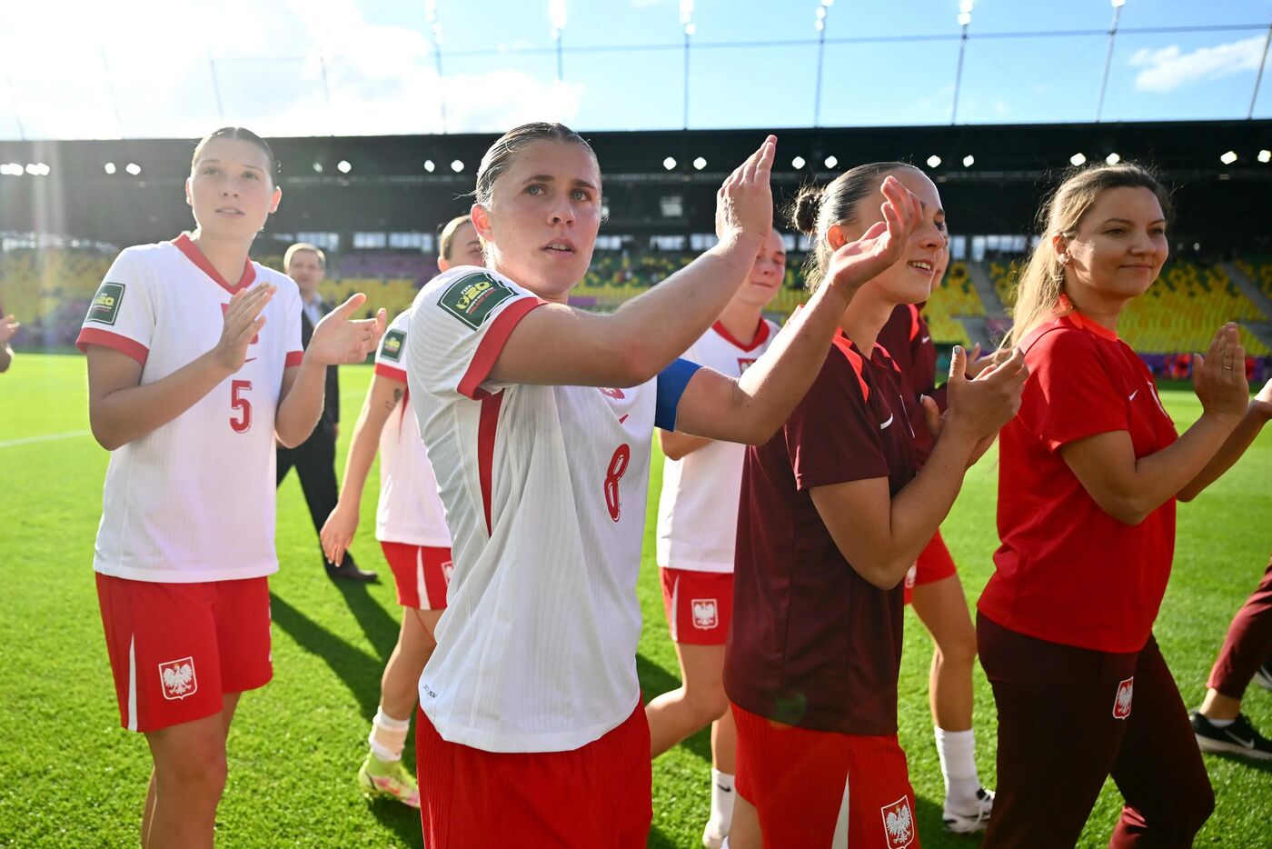 A seleção da Polônia comemora vitória sobre a Argentina na Copa do Mundo Feminina Sub-20 de 2026.