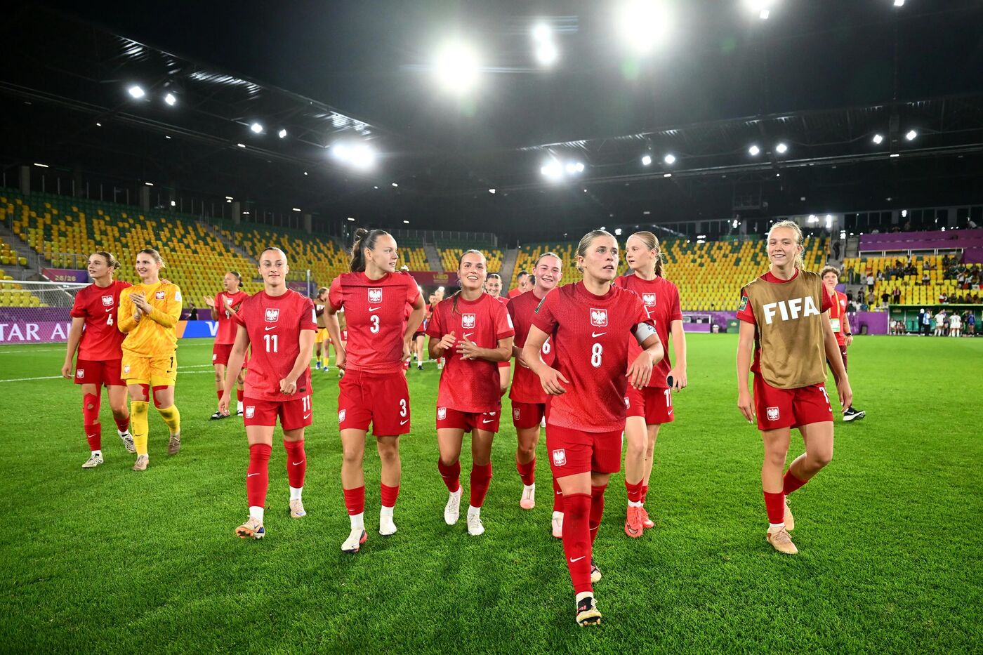 A seleção da Polônia comemora vitória sobre o México na Copa do Mundo Feminina Sub-20 de 2026.