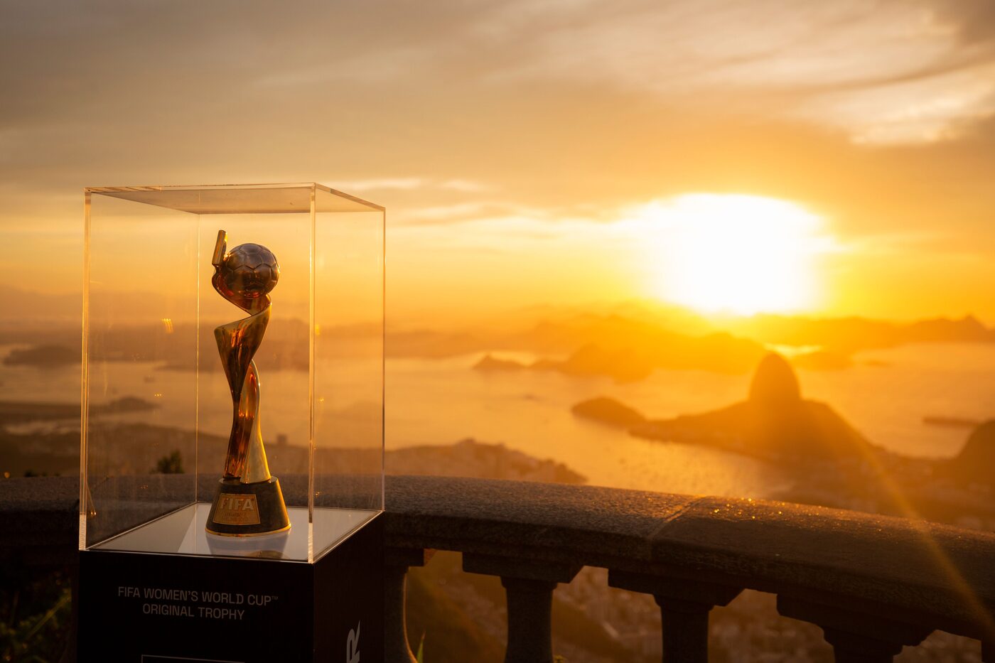 Taça da Copa do Mundo Feminina no Rio de Janeiro.