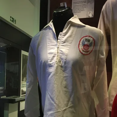 Camisa do Manchester Corinthians em vitrine do National Football Museum